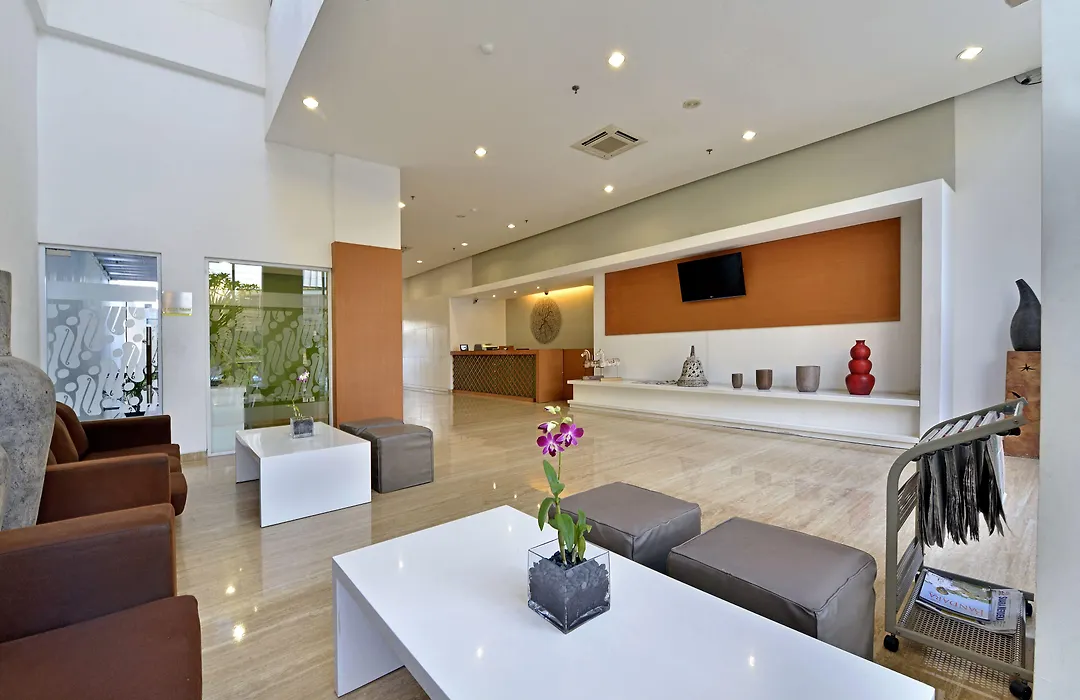 Whiz Hotel Pemuda Semarang-1