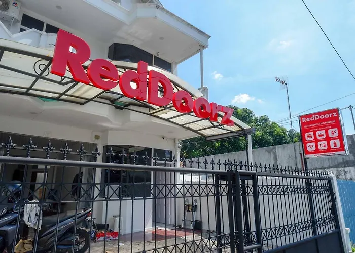 KoolKost Syariah near Universitas PGRI Semarang - Minimun Stay 6 Nights