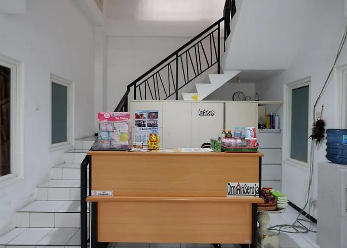 Reddoorz Near Plaza Simpang Lima Hotel Semarang